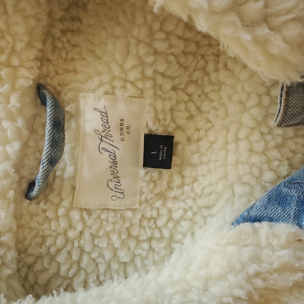 Universal Threads Fully Lined Jean Jacket - Size … - image 2